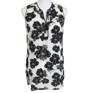 Daniel Rainn Black White Sleeveless Floral V-Neck Casual Top Blouse Size Small